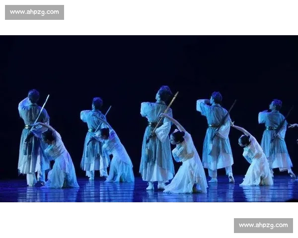 剑舞丹心映武当 —— 李项辰与他的太极叙事 剑舞丹心映武当 —— 李项辰与他的太极叙事