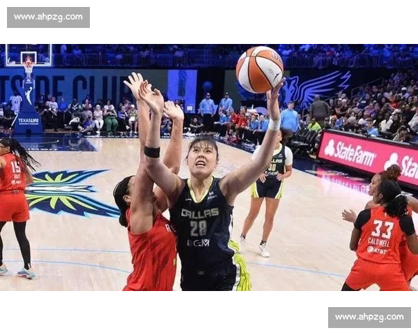 佩奇 21+8 难阻三连败!李月汝 8 篮板拼尽全力仍无力回天 佩奇 21+8 难阻三连败!李月汝 8 篮板拼尽全力仍无力回天